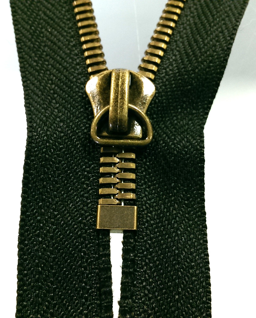 Turn a separating zipper into a closed end zipper tutorial